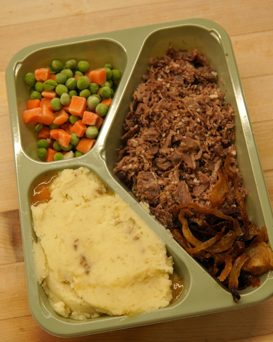 Roast Beef with Creamy Mashed Potatoes & Seasonal Veggies