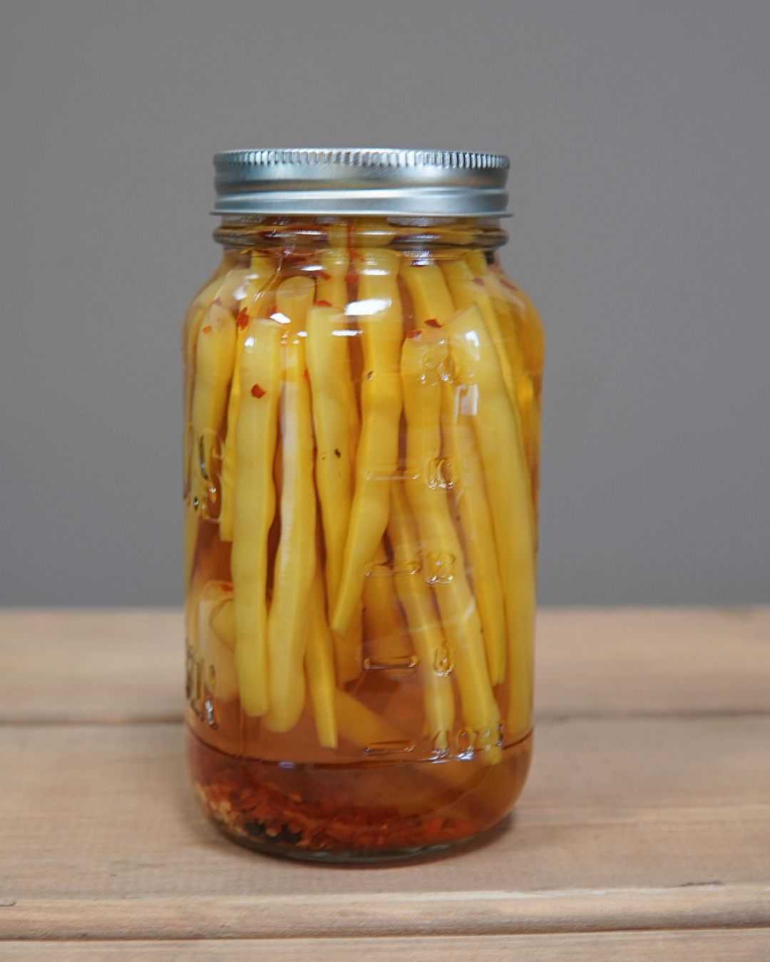 Spicy pickled beans