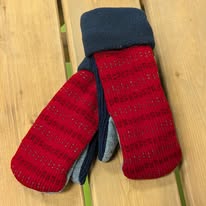 Sweater mittens
